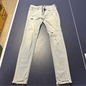 Abercrombie & Fitch Harper Super Skinny Jean, destroyed light wash. Size 26 /2